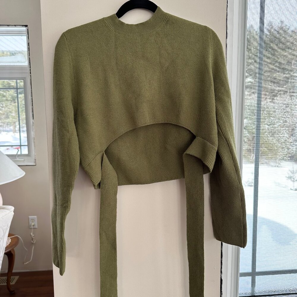 Green long-sleeved cropped sweater with tie -  AmyEnjoyLife - Large